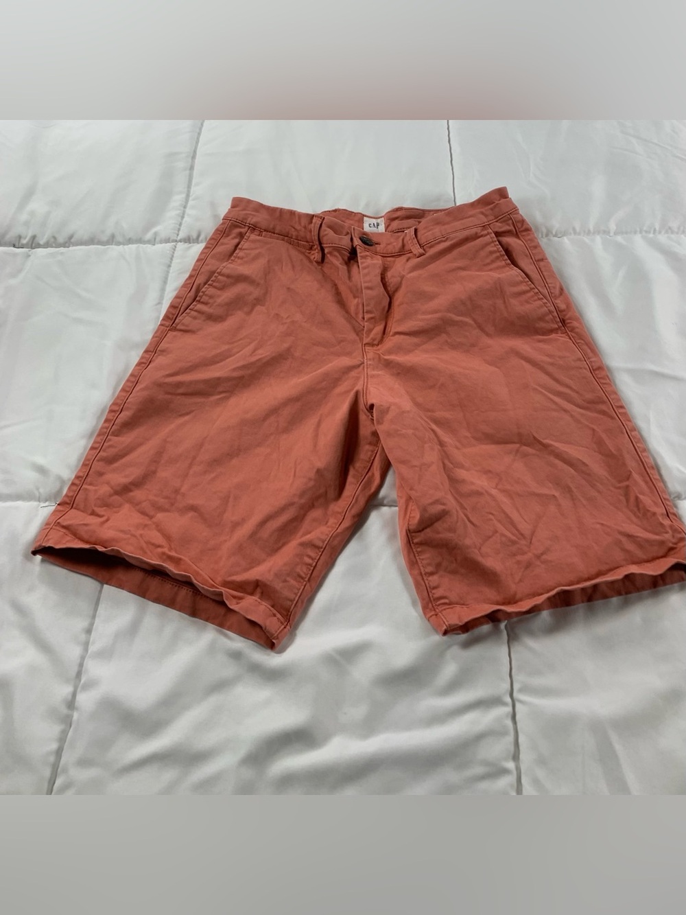 Pre loved gap ESSENTIAL KHAKI 10 SHORTS size 29